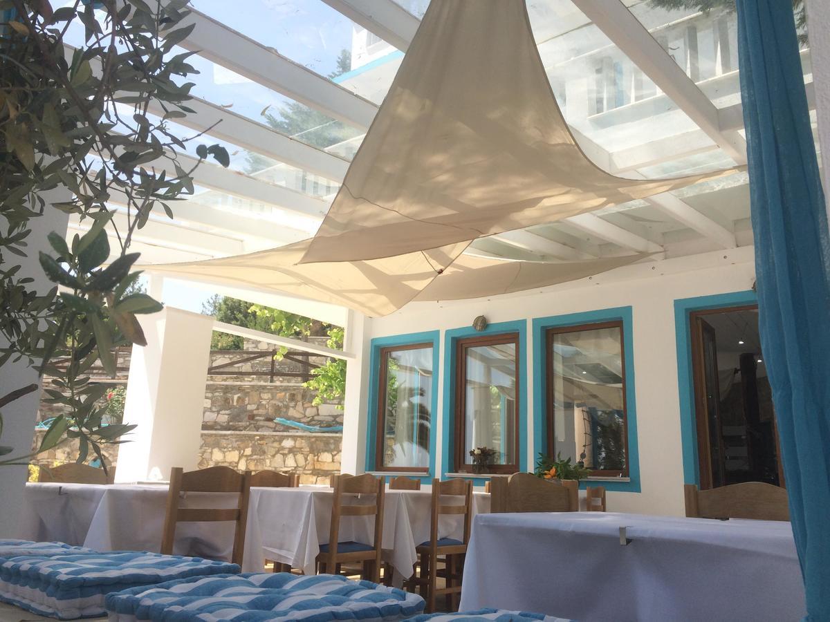 Kinira Beach Hotel ภายนอก รูปภาพ
